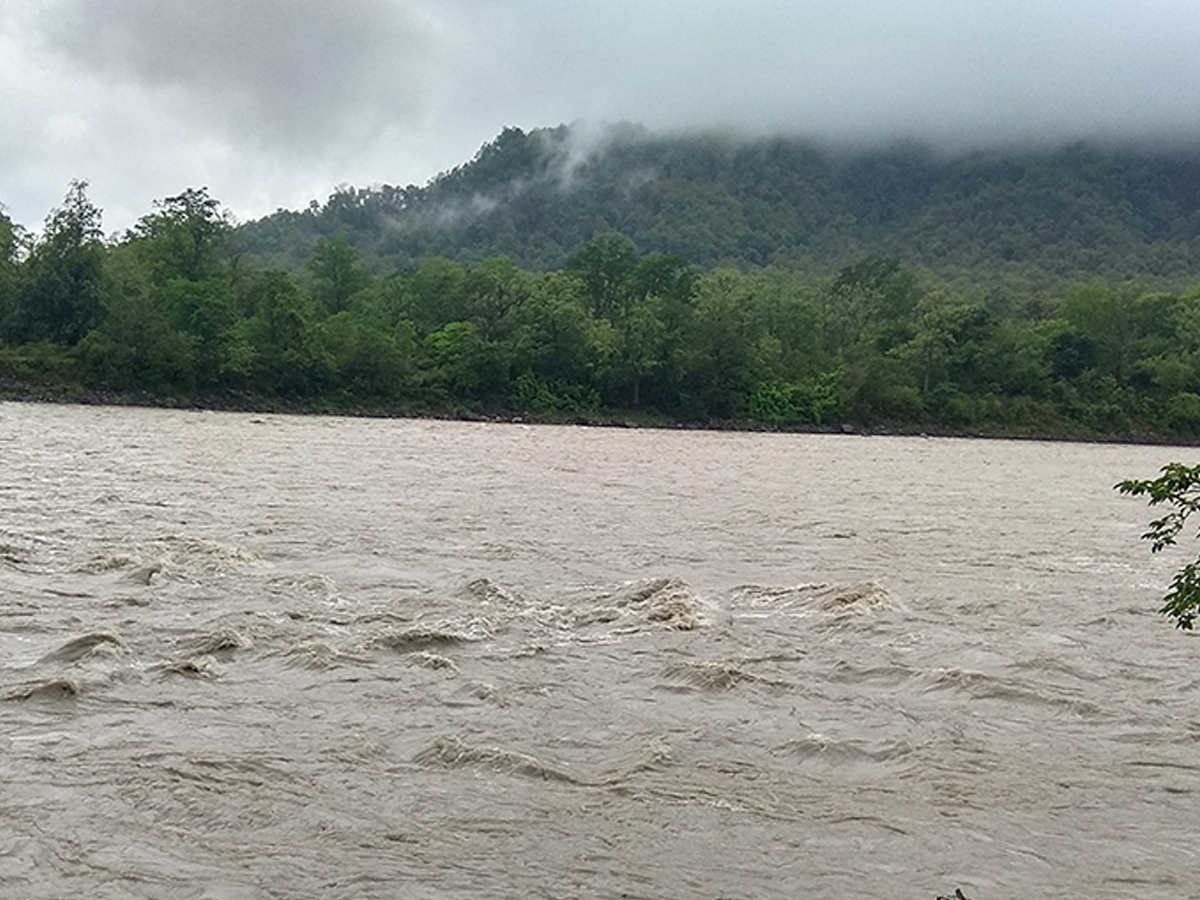 महाकालीमा बगेर बेपत्ता भएका किशोरी फेला परेनन्,खोजी कार्य जारी 